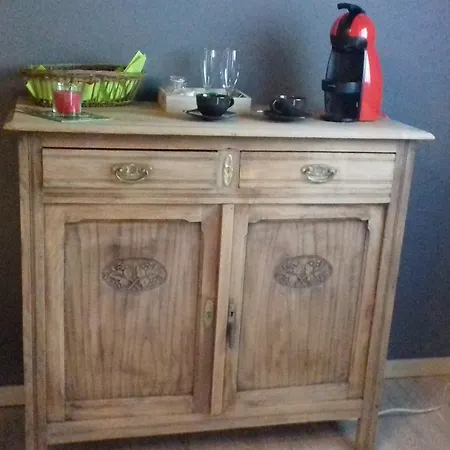 Les De La Cour Nocleg ze śniadaniem